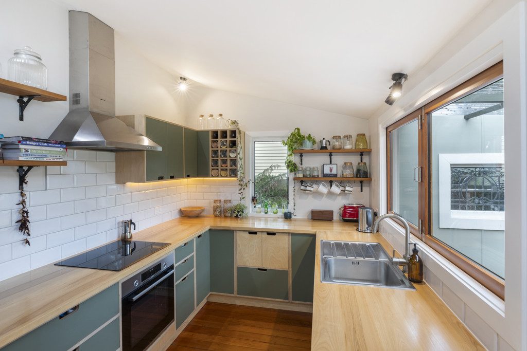 61 Redruth Avenue, Spreydon, Christchurch - Carousel 2