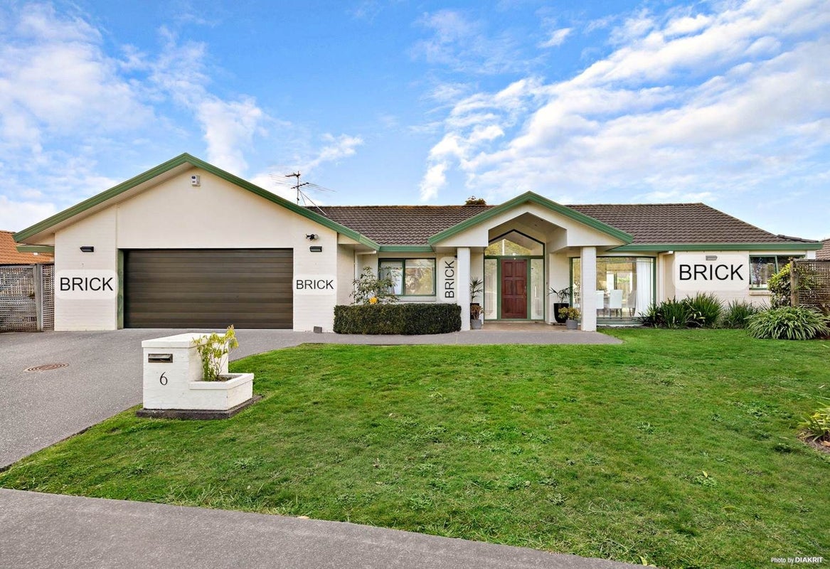 6 Orohena Close, Northpark, Auckland - Carousel 1