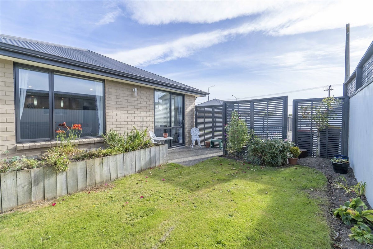 215 North Road, Waikiwi, Invercargill - Carousel 13