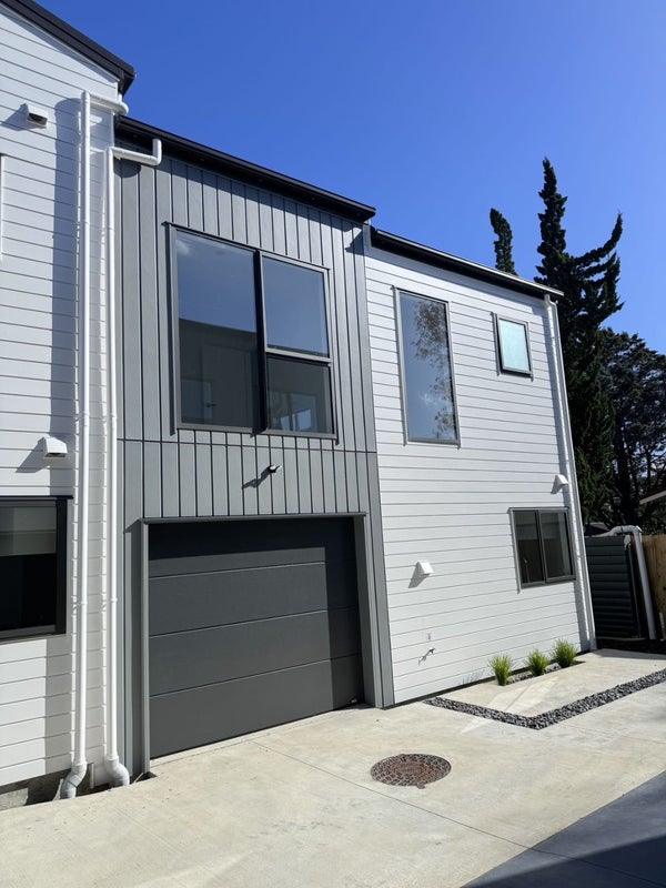 2C Garner Place, Glenfield, Auckland - Carousel 16