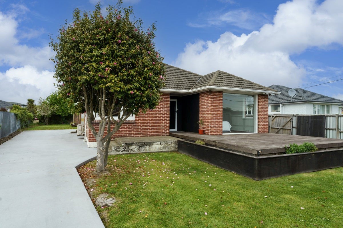 292 Westminster Street, Mairehau, Christchurch - Carousel 1