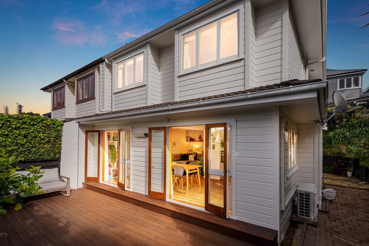 1/25 Windsor Street, Parnell, Auckland - Carousel 1