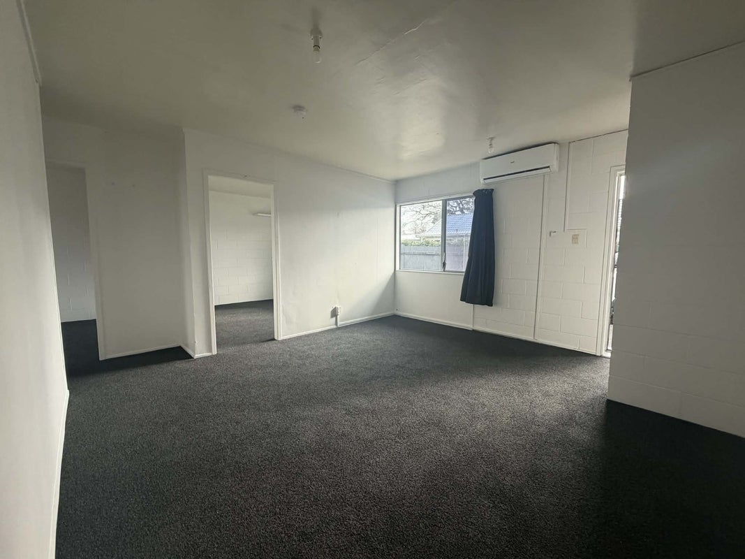 2/9 Totara Street, Trentham, Upper Hutt - Carousel 2