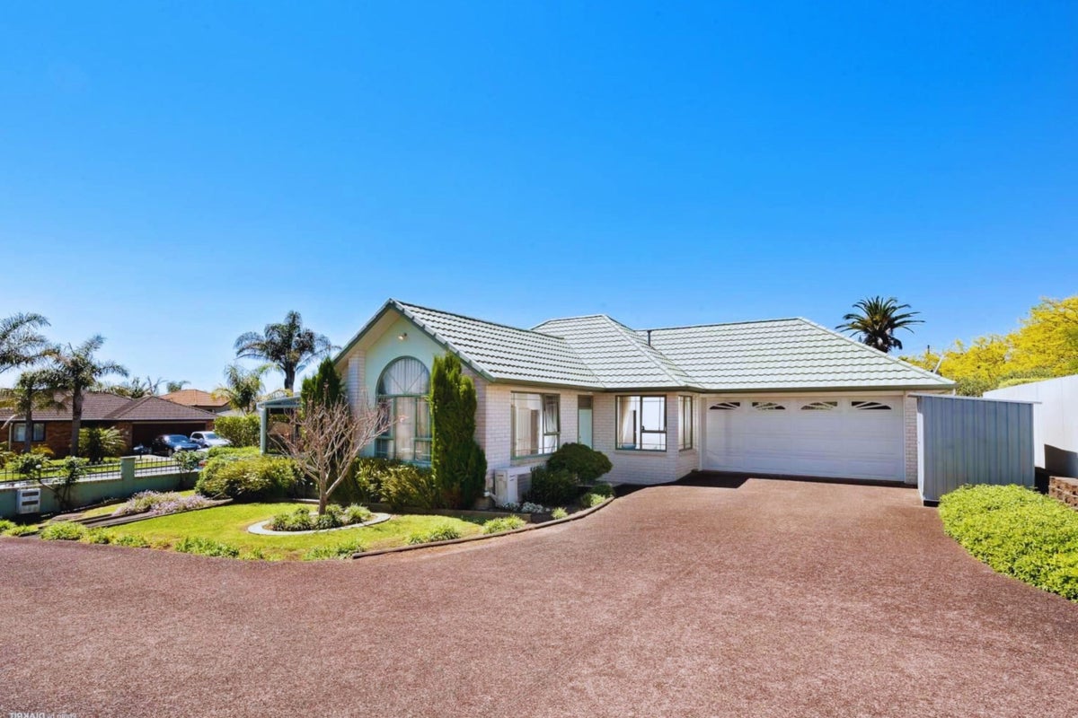 243A Hill Road, The Gardens, Auckland - Carousel 1