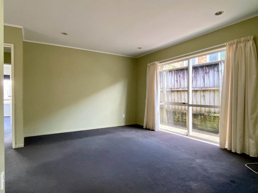 7a Buncrana Place, Pinehill, North Shore City, Auckland - Carousel 2