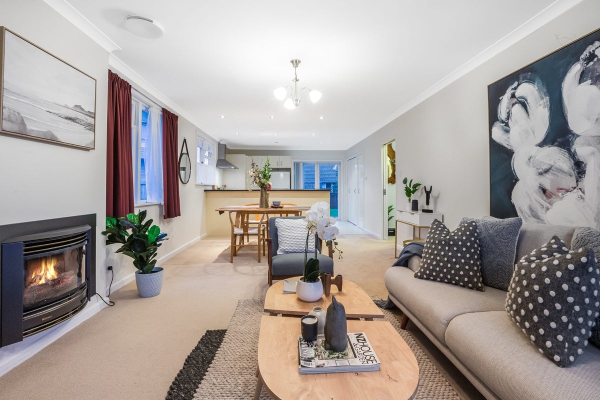 17 Morgan Street, Johnsonville, Wellington - Carousel 2