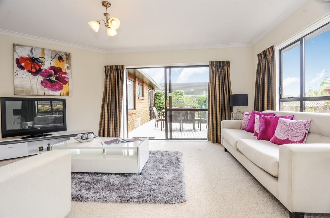 1/24 Woodbridge Lane, Milford, Auckland - Carousel 9