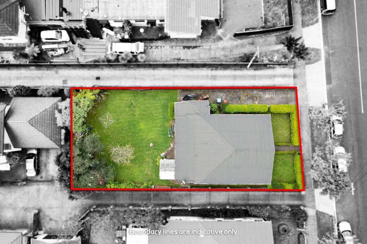 8 St Leonards Road, Devonport, Auckland - Carousel 1