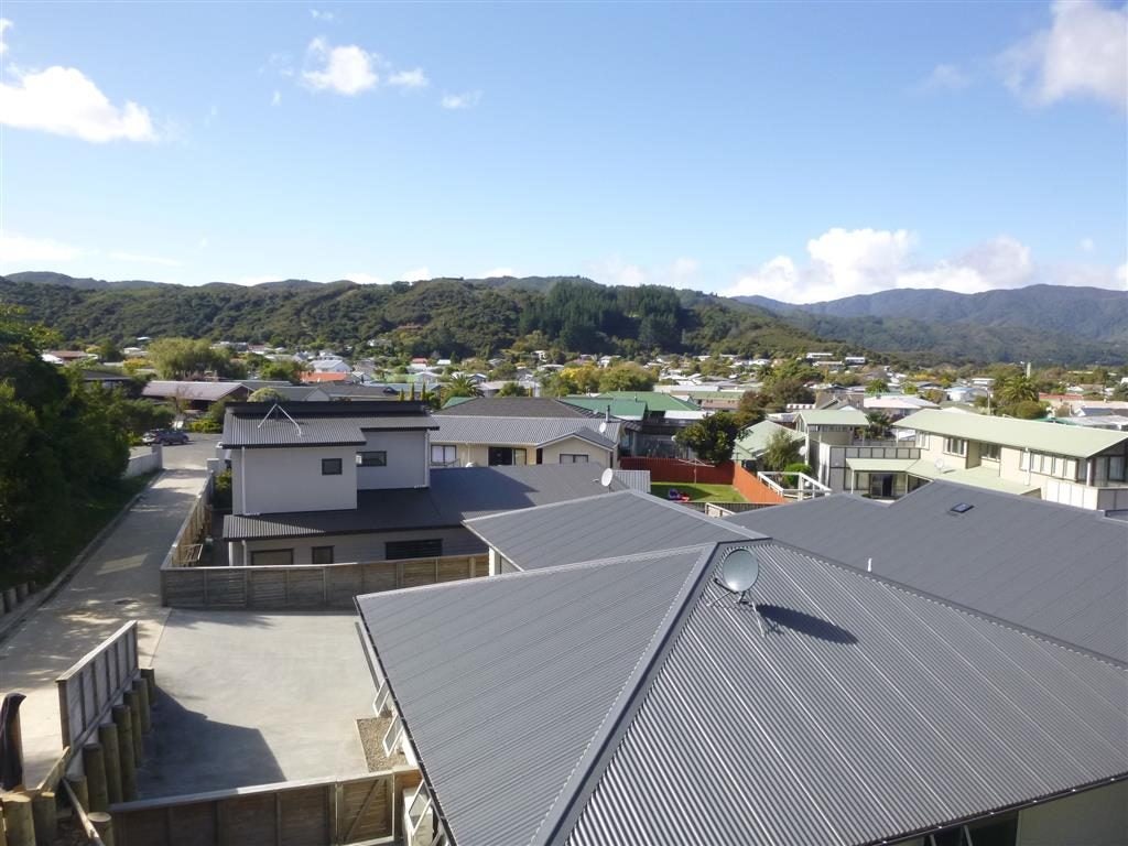 23C Karamea Grove, Wainuiomata, Lower Hutt - Carousel 8