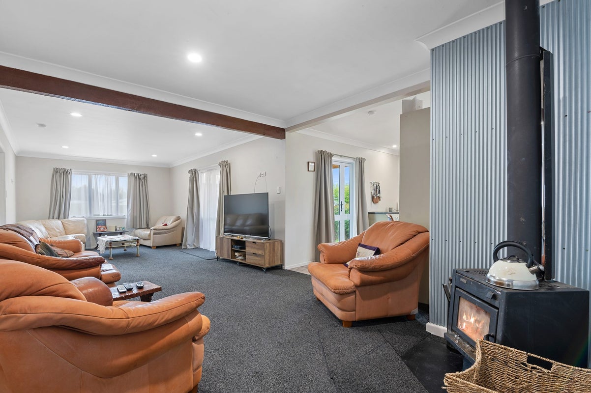 25 Baberton Street, Tokoroa, Tokoroa - Carousel 2