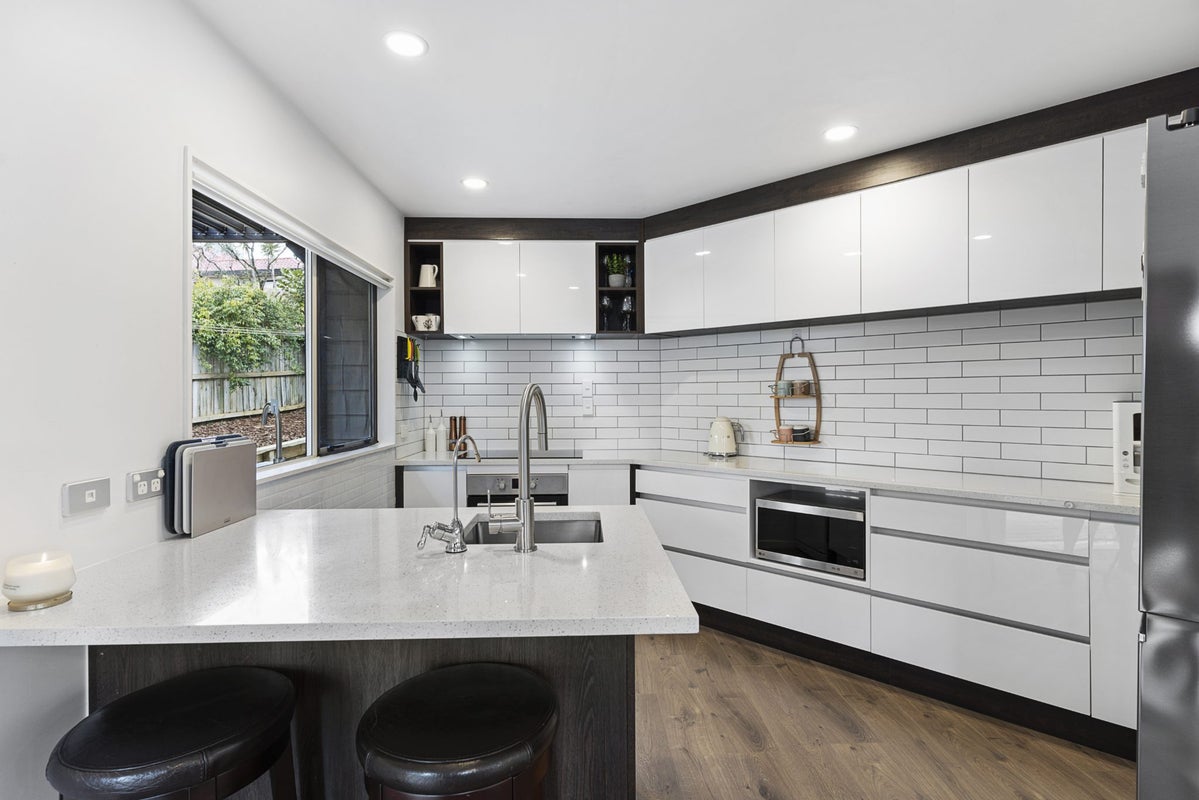 54 Caribbean Drive, Unsworth Heights, Auckland - Carousel 2