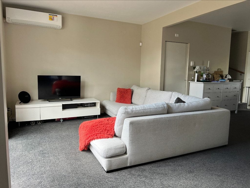 16 Kirikiri Lane, East Tamaki, Auckland - Carousel 2