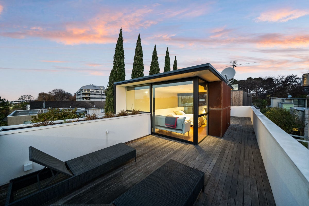 1 Millbank Lane, Merivale, Christchurch City, Canterbury - Carousel 2