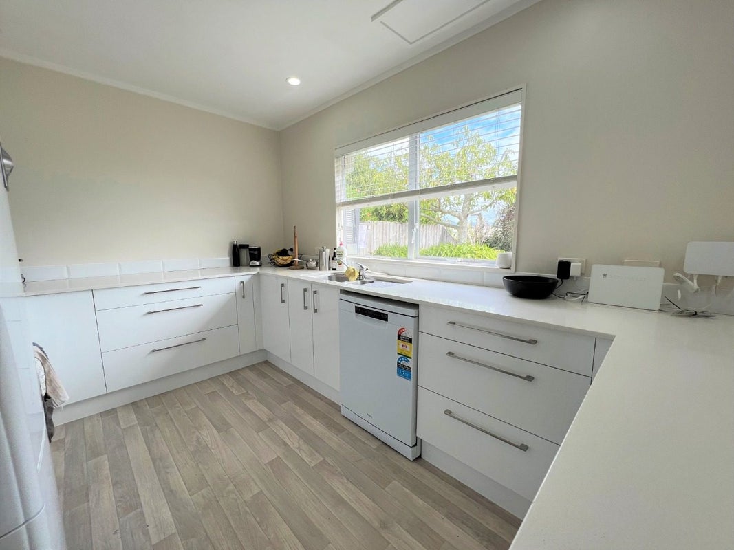 13/441 Dominion Road, Mount Eden, Auckland - Carousel 2