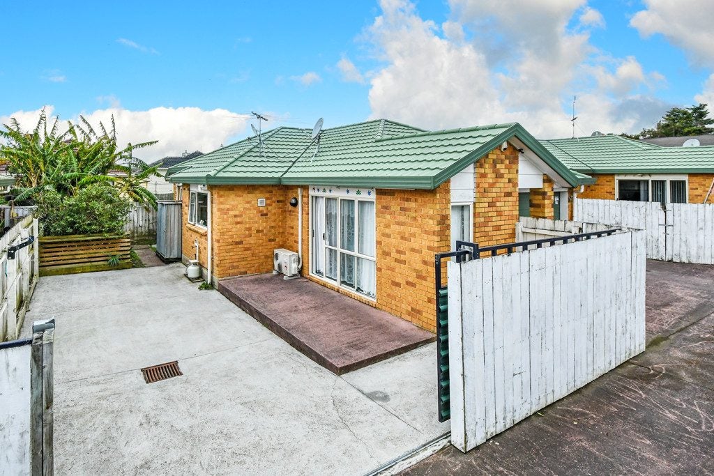 2/94 Pah Road, Papatoetoe, Auckland - Carousel 14