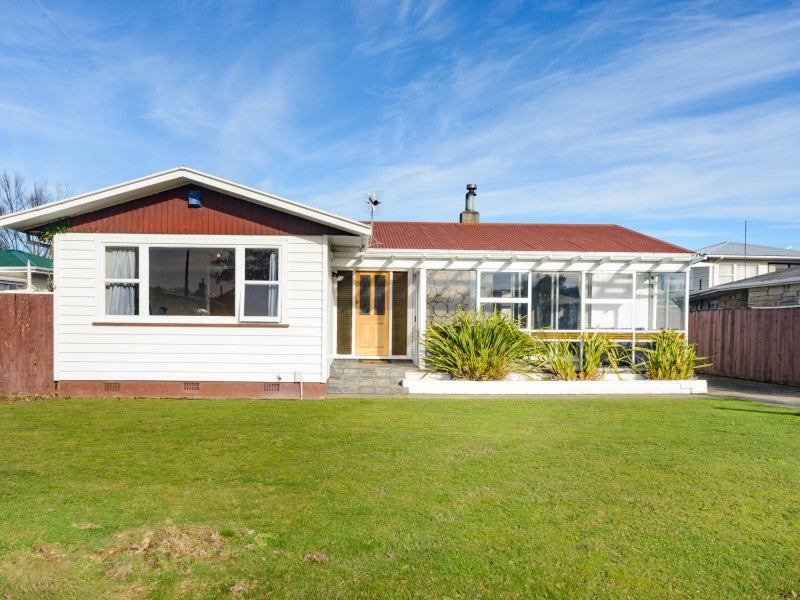 56 Lockhart Avenue, Milson, Palmerston North - Carousel 2