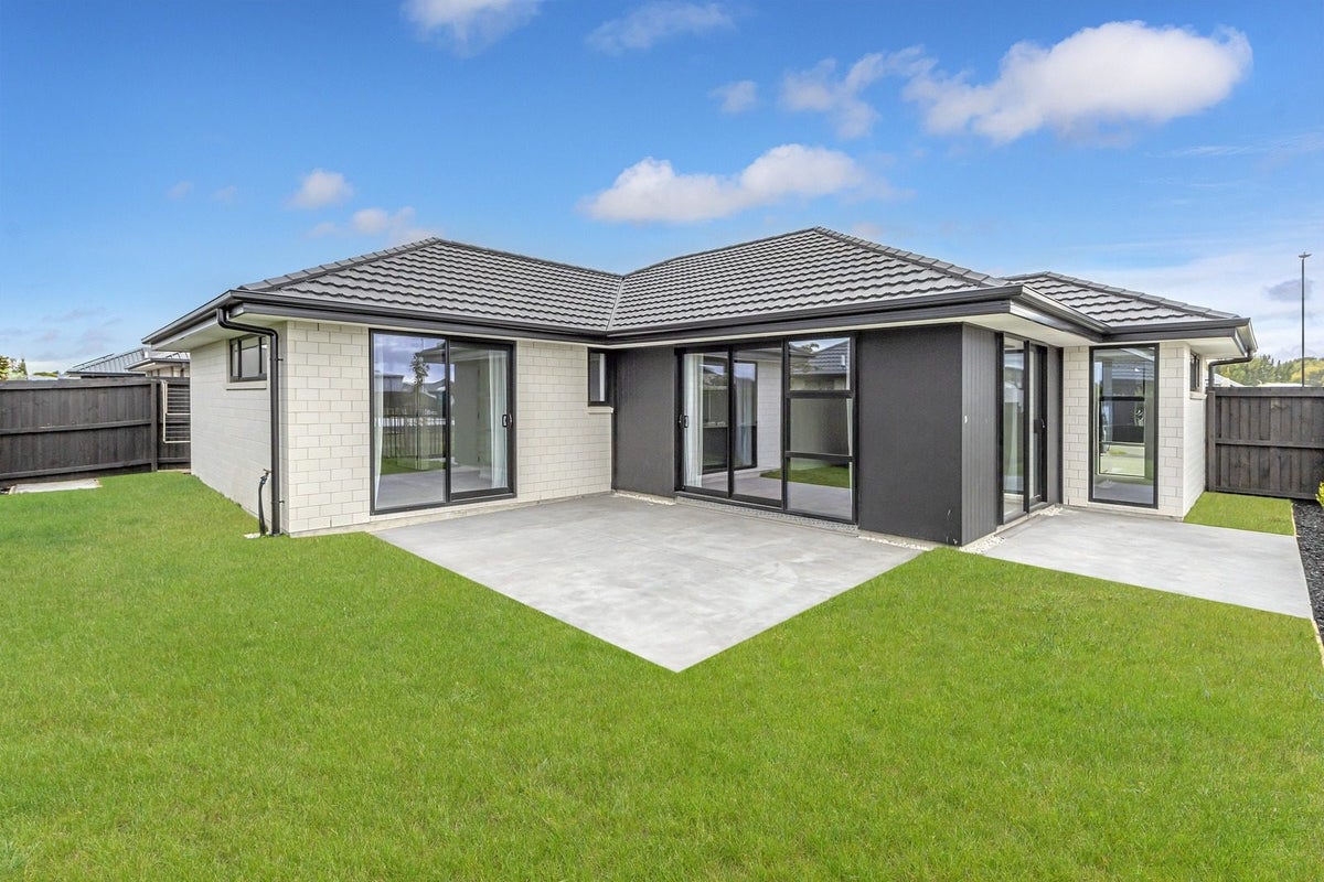 21 Timara Crescent, Marshland, Christchurch - Carousel 13