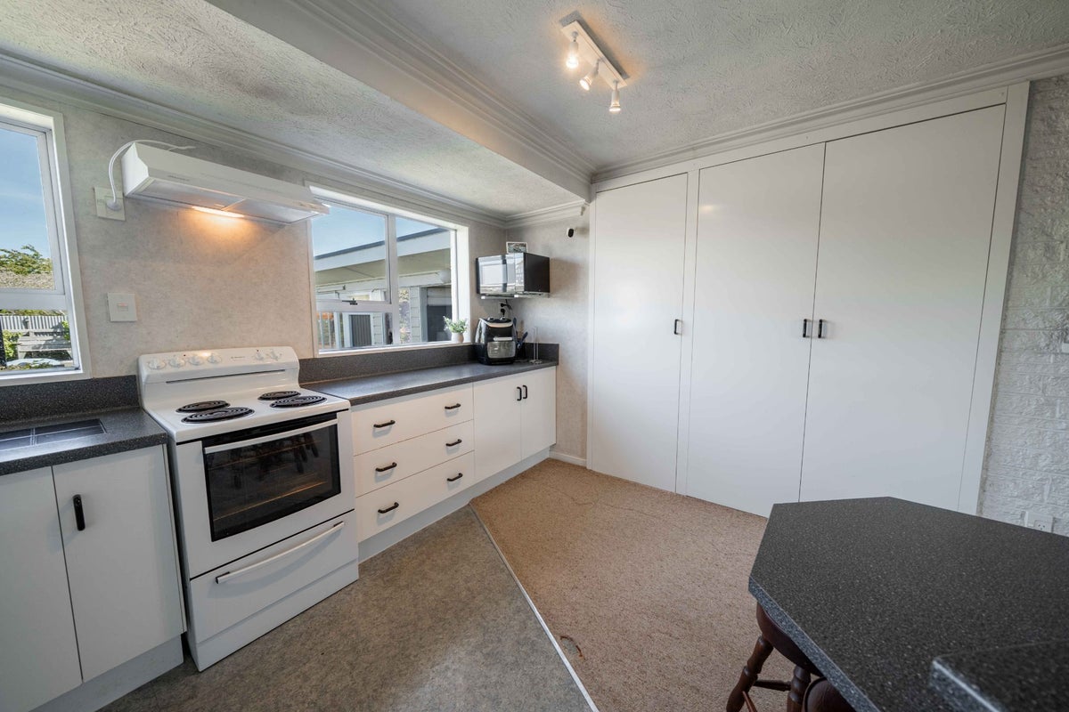 212 Albert Crescent, Gladstone, Invercargill, Southland - Carousel 2