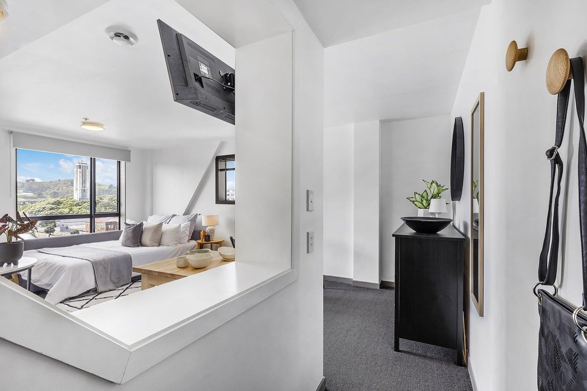 611/35 Abel Smith St, Te Aro, Wellington - Carousel 2