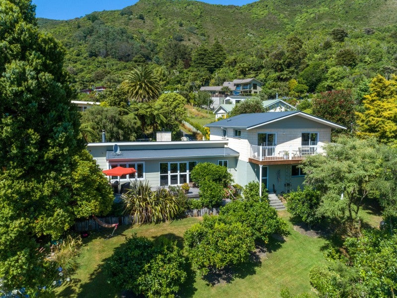 94 Moenui Road, Picton - Carousel 2