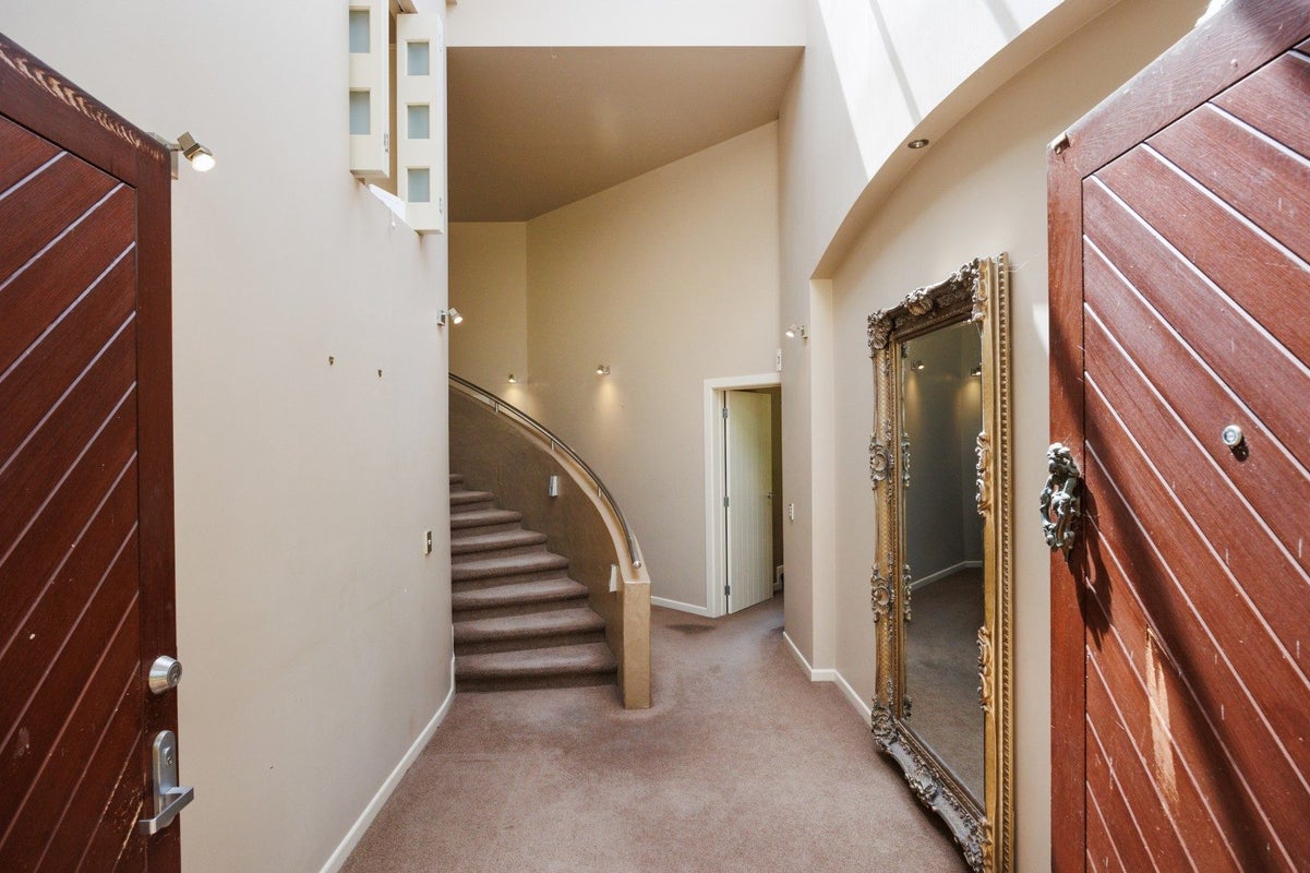 5 The Oaks, Awapuni, Palmerston North - Carousel 2