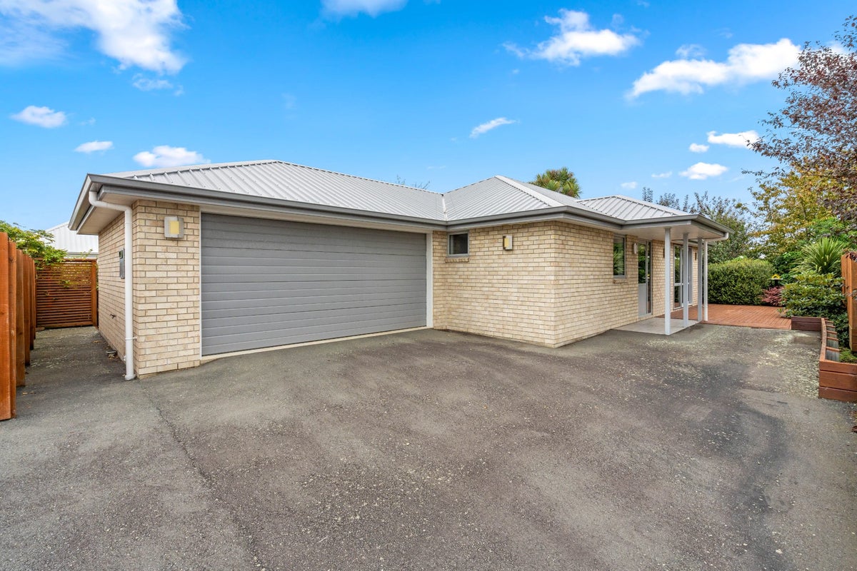 4B Berwick Street, Mosgiel, Mosgiel - Carousel 1
