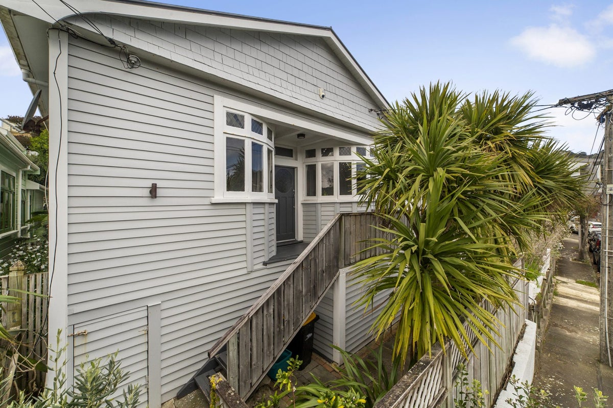 19 Princess Terrace, Newtown, Wellington - Carousel 17