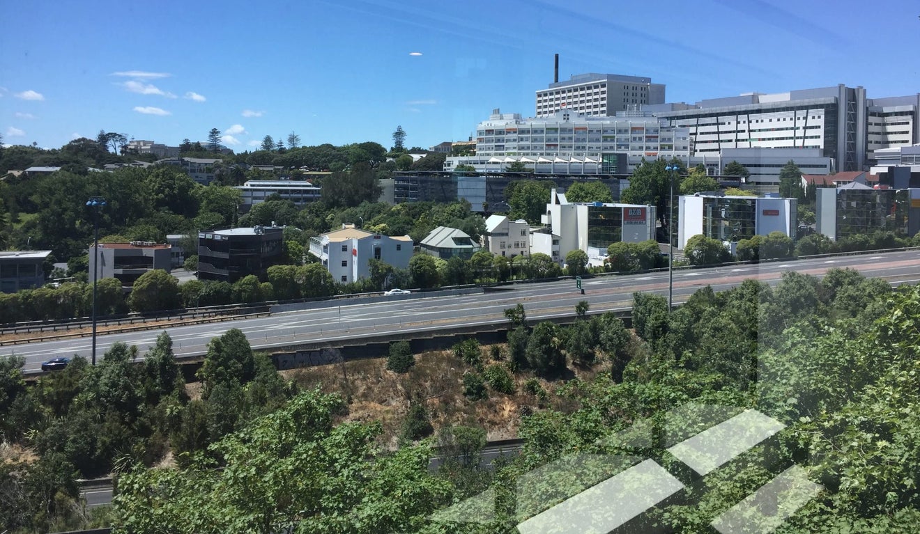 402/8 Whitaker Place, Grafton, Auckland - Carousel 2