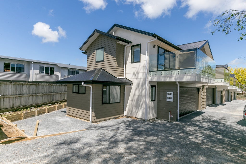 7/287 Ulster Street, Whitiora, Hamilton - Carousel 1