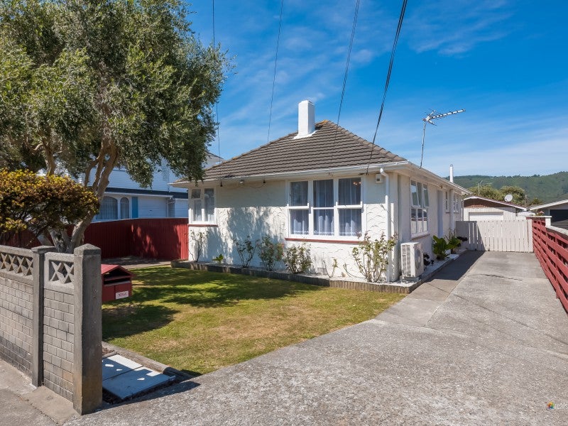 1054 High Street, Avalon, Lower Hutt - Carousel 1