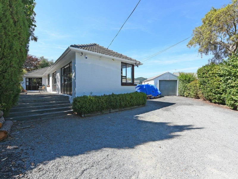 572C Fergusson Drive, Trentham, Upper Hutt - Carousel 1