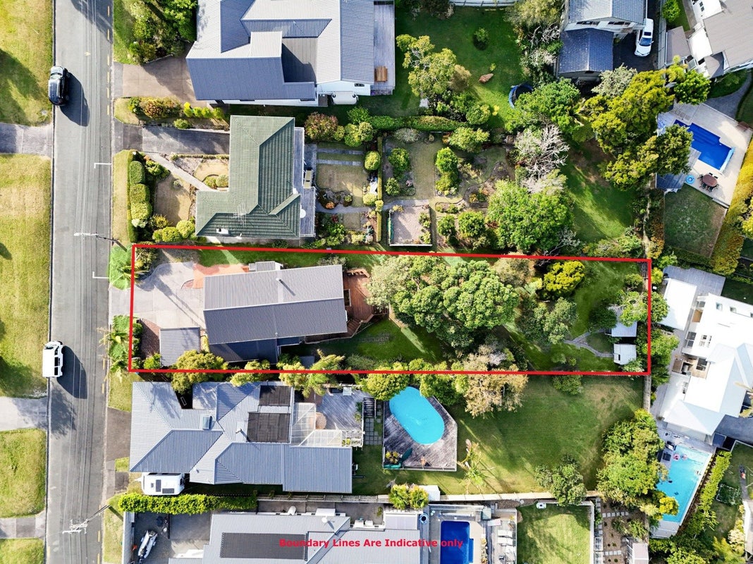 10 Rock Isle Road, Torbay, Auckland - Carousel 2
