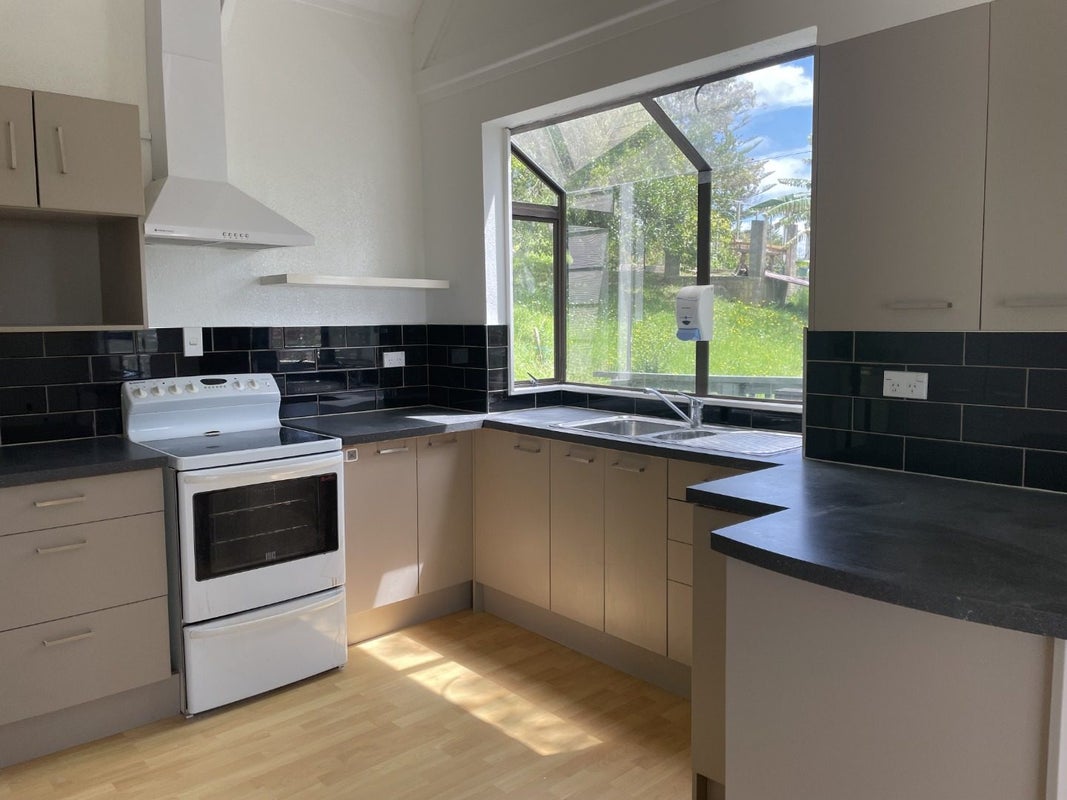 15B Dudley Place, Raumanga, Whangarei - Carousel 2