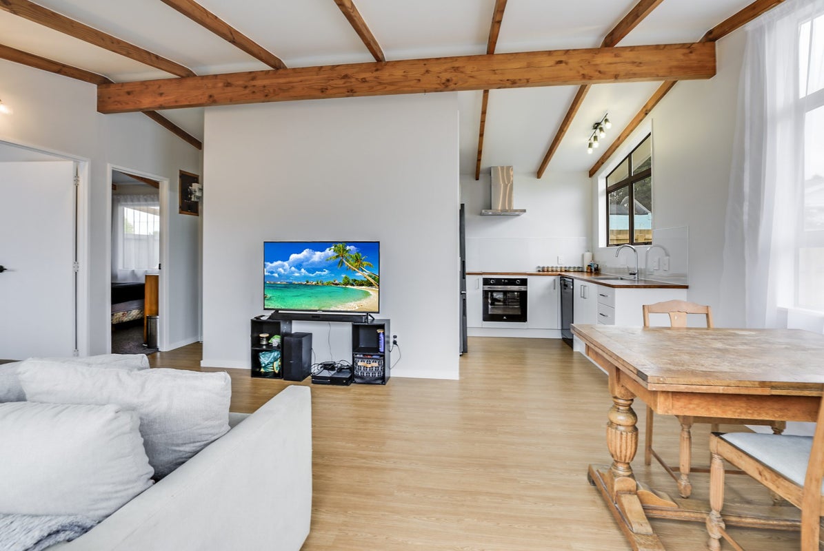 26B Miller Avenue, Paeroa, Paeroa - Carousel 2