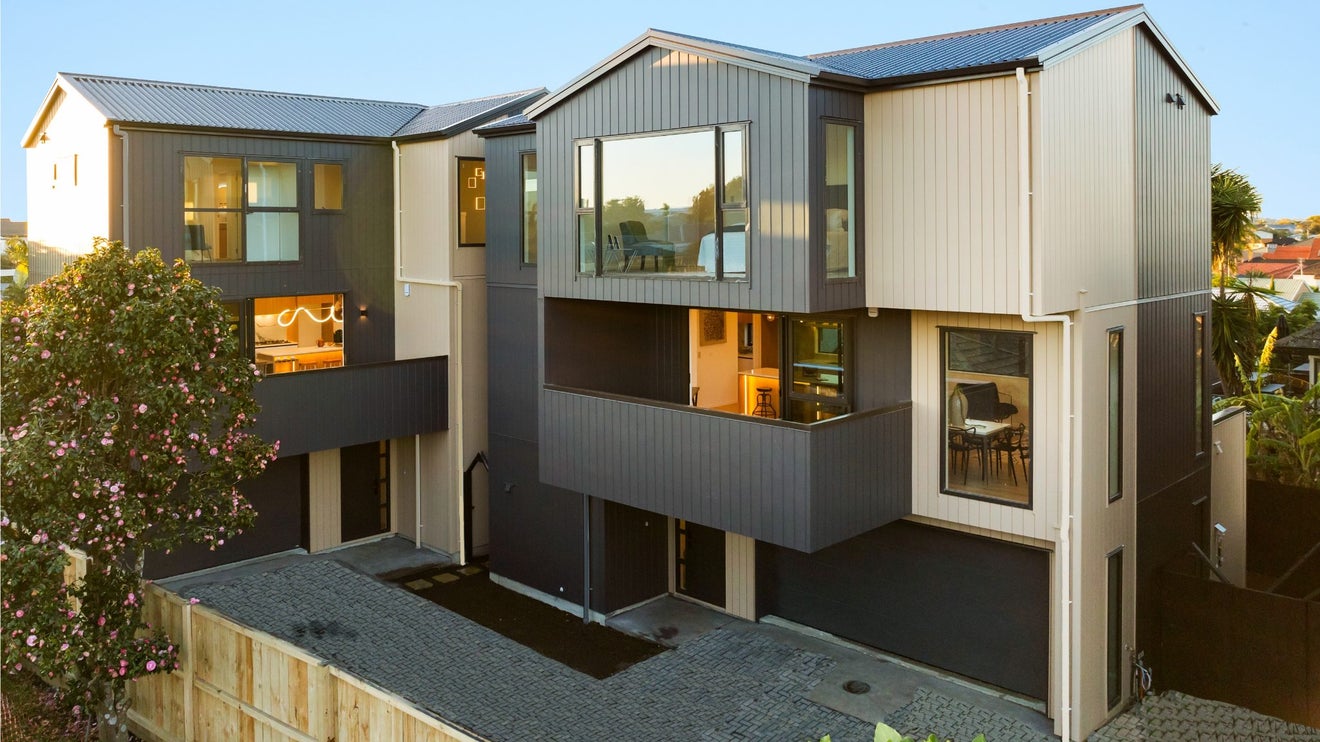 73 Wiseley Road, West Harbour, Auckland - Carousel 1