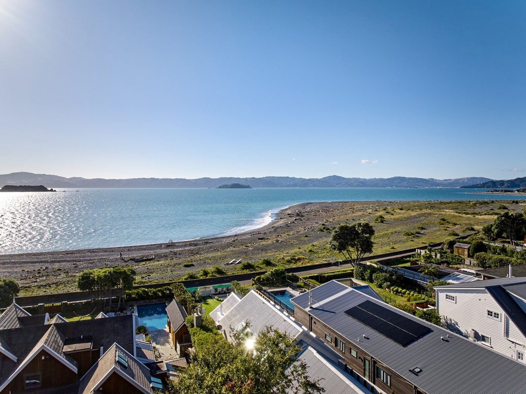 447 Muritai Road, Eastbourne, Lower Hutt - Carousel 2