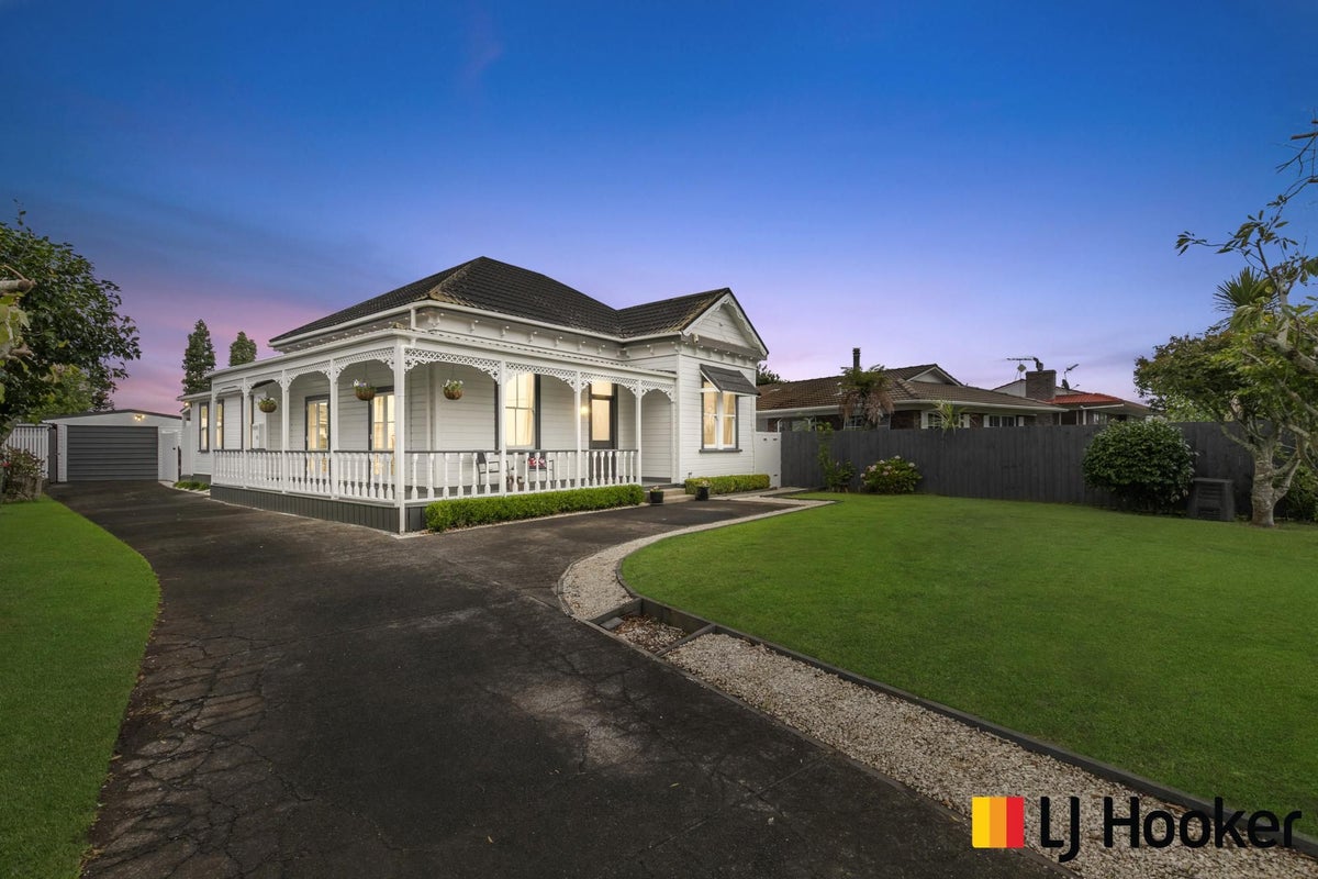 13 Polandson Place, Opaheke, Papakura - Carousel 1