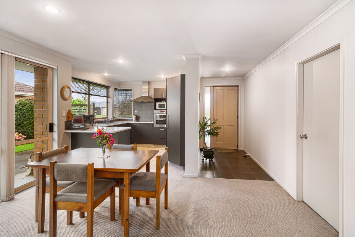17 Harris Street, Ngongotaha, Rotorua - Carousel 2