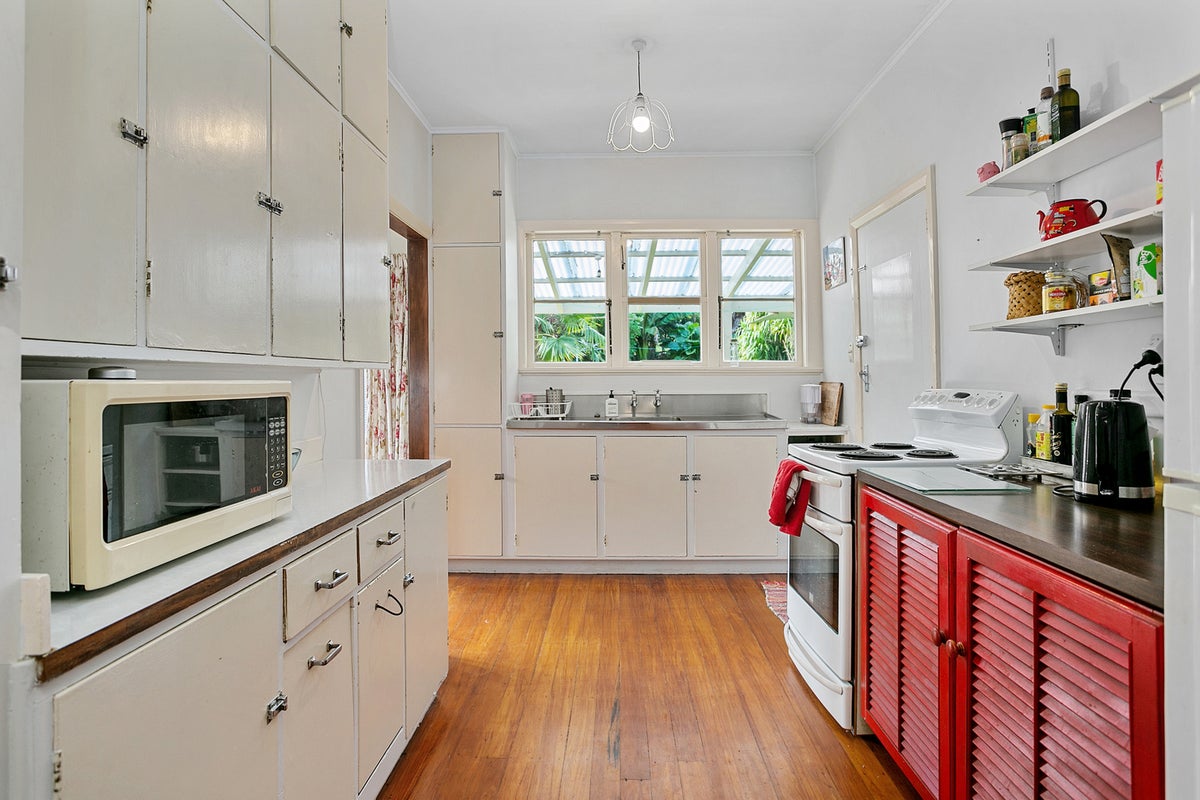 187 Ariki Street, Karapiro, Cambridge - Carousel 2