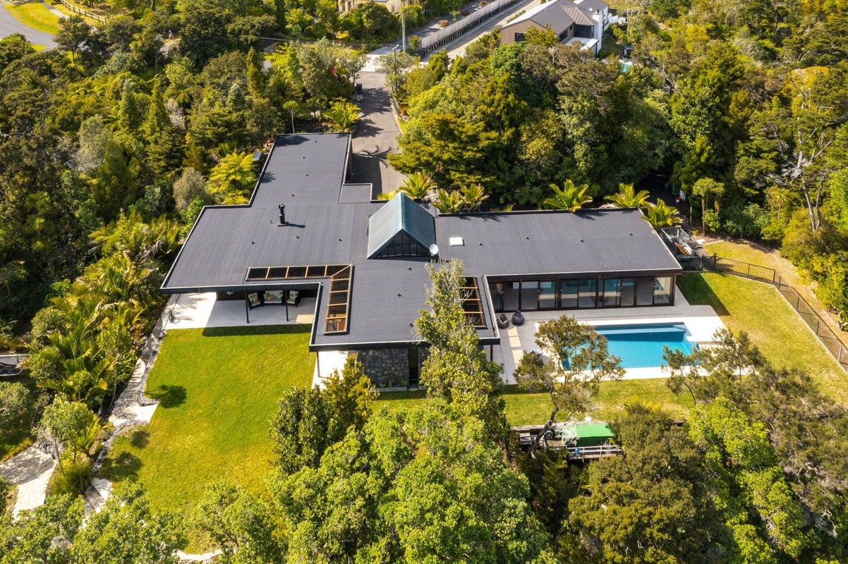 20 Oscar Road, Greenhithe, Auckland - Carousel 2