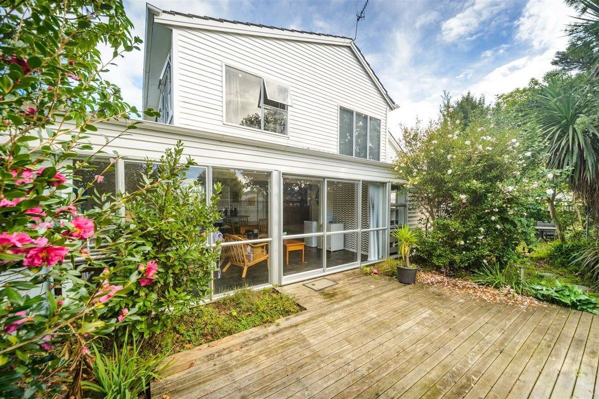 118 Fitzroy Street, Terrace End, Palmerston North - Carousel 1