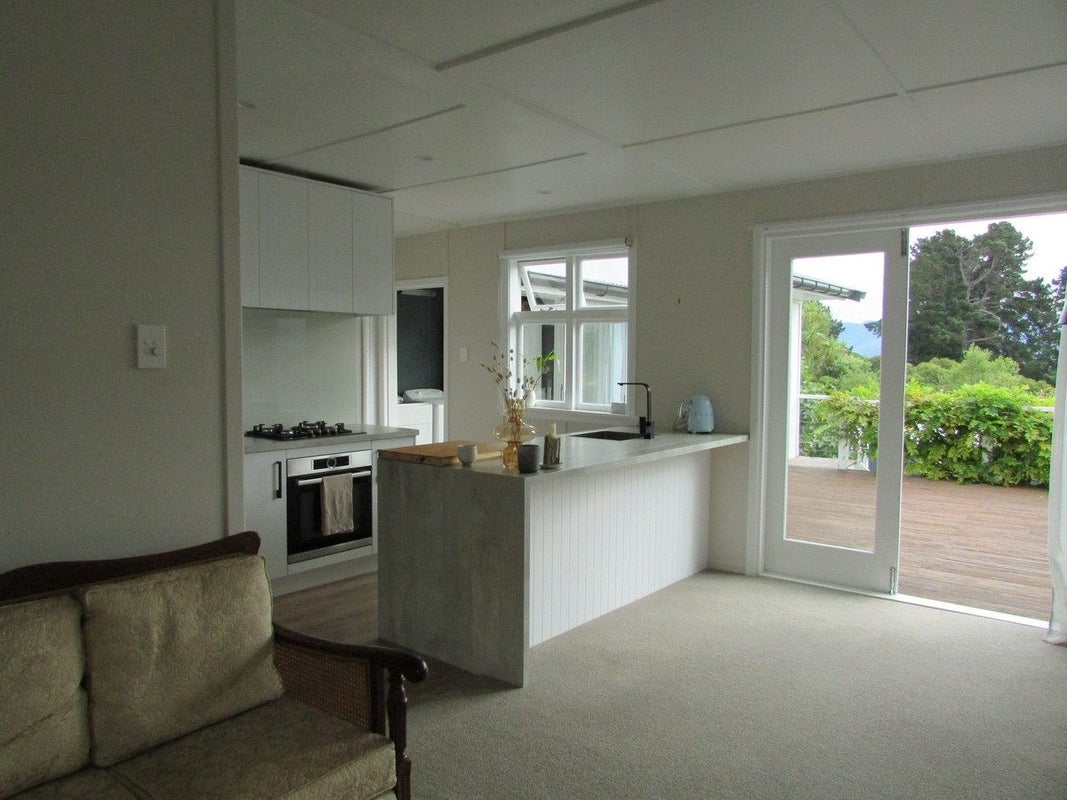 33 Whero Avenue, Diamond Harbour, Lyttelton - Carousel 1