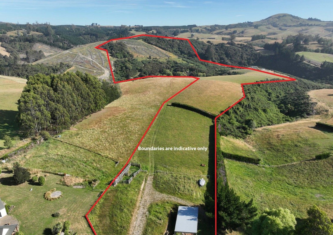 55 Highland Road, Brighton, Dunedin - Carousel 1