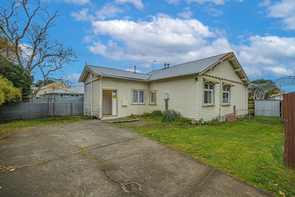 7B McGregor Street, Milson, Palmerston North - Carousel 1