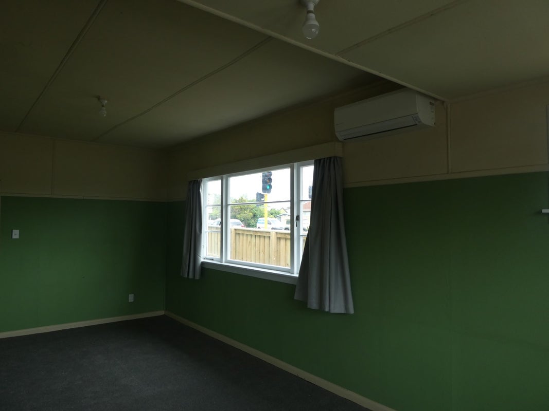 208 Cambridge Road, Hillcrest, Hamilton - Carousel 2