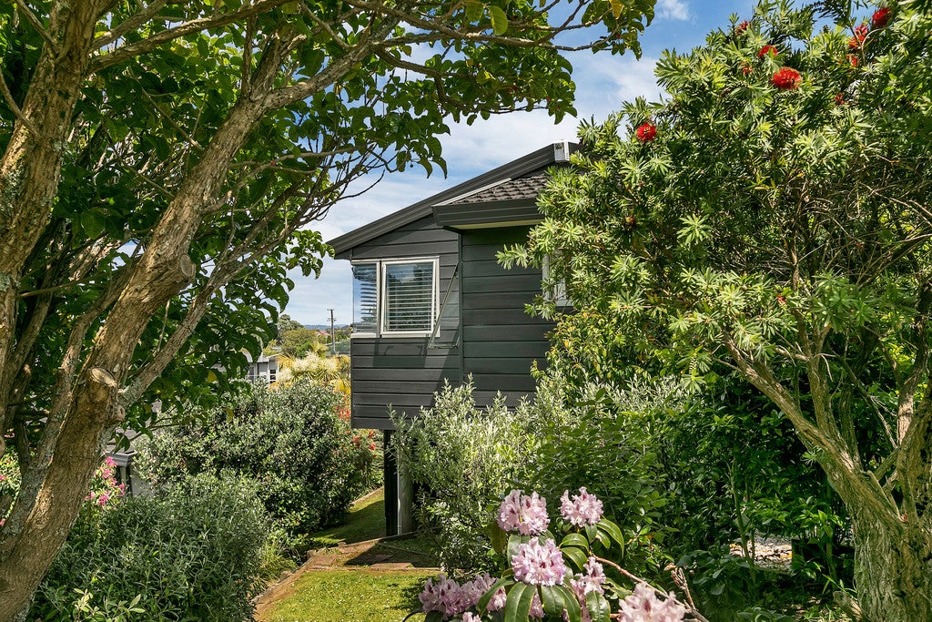 7A Gill Crescent, Blockhouse Bay, Auckland - Carousel 1