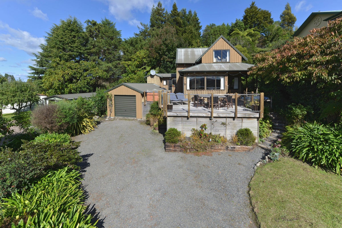 198 Spencer Road, Lake Tarawera, Rotorua - Carousel 1