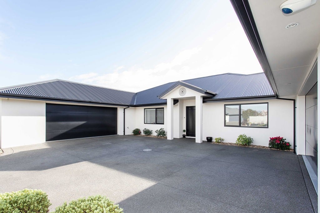 21 COLE PORTER AVENUE, Mairehau, Christchurch - Carousel 25