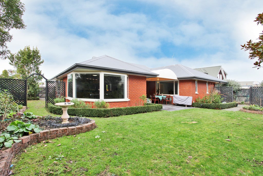 31 Orlando Crescent, Waimairi Beach, Christchurch - Carousel 5