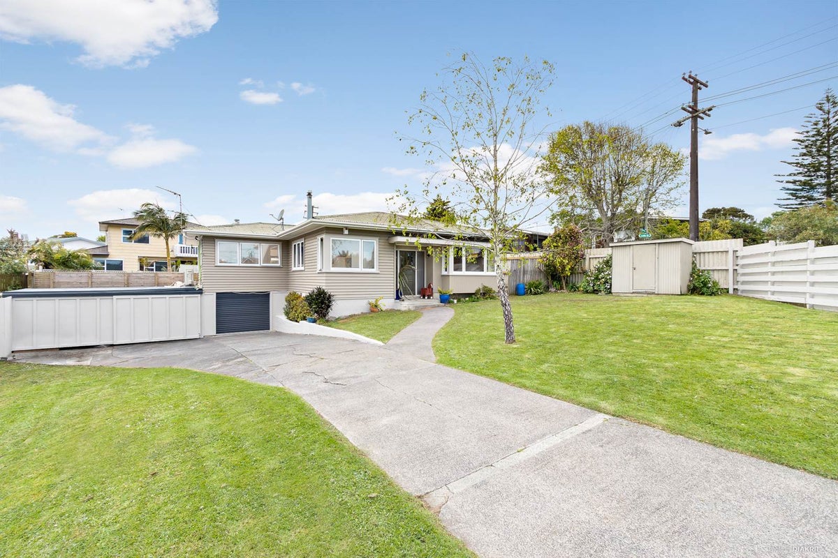 1/38 Rothery Road, Hillpark, Auckland - Carousel 1